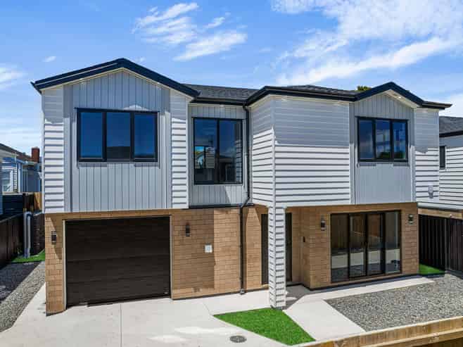 12A McLeod Road, Weymouth