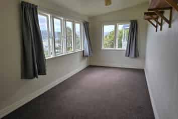 B/35 Lawrence Street, Newtown