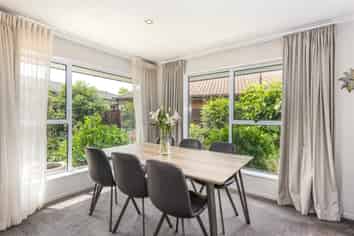 12B Lochmore St, Bishopdale