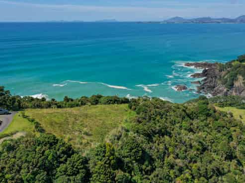 144 Lawson Drive, Tutukaka