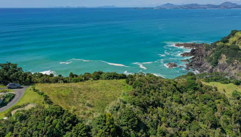 144 Lawson Drive, Tutukaka