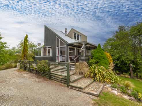 12 Strode Avenue, Naseby