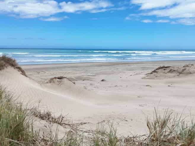 Lots 1-3 Hukatere Road, Pukenui