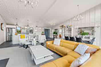 175 Te Toiroa Road, Ngunguru