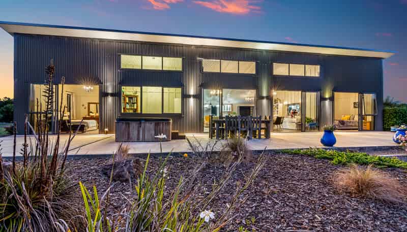 175 Te Toiroa Road, Ngunguru