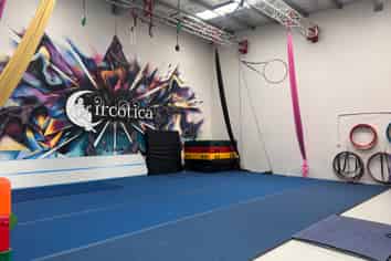 Tidy High Stud Warehouse Unit