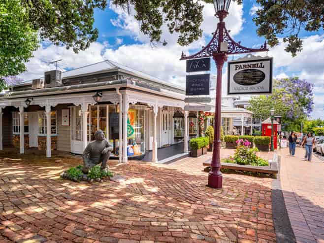 25 St Georges Bay Road, Parnell