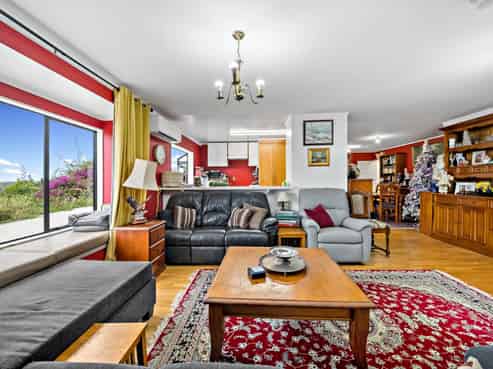 1041a Scenic Drive North, Swanson