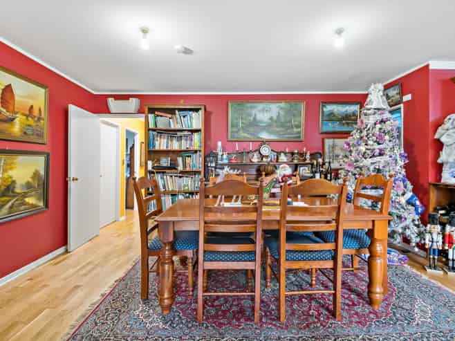 1041a Scenic Drive North, Swanson