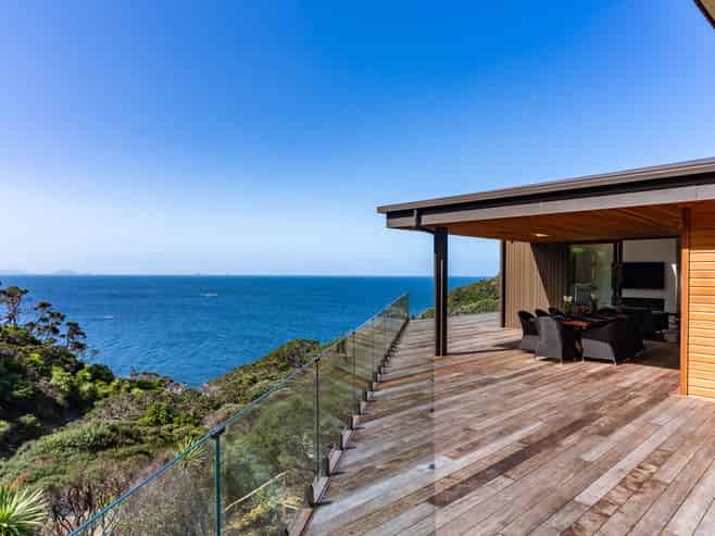 50 Dolphin Place, Tutukaka