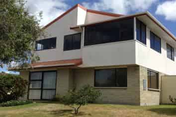 34A Dickso Papamoa, Papamoa