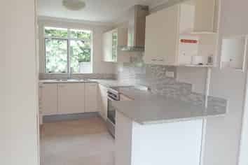 b/3 Surrey St, Waihi