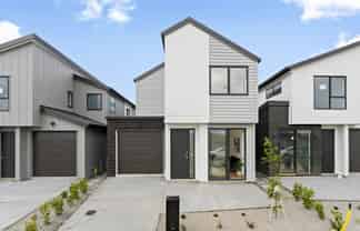 21 Bronzewater Drive, Silverdale