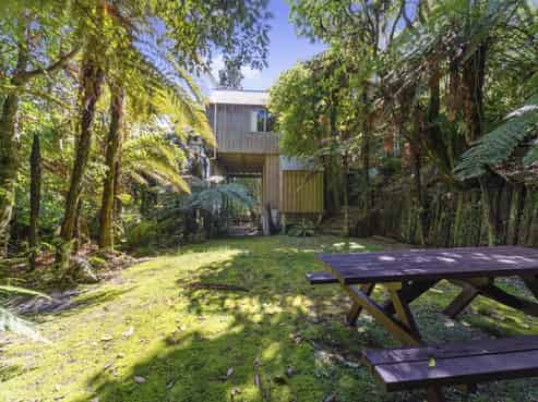 41 Kaiuru Avenue, Pukawa