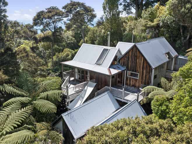 41 Kaiuru Avenue, Pukawa