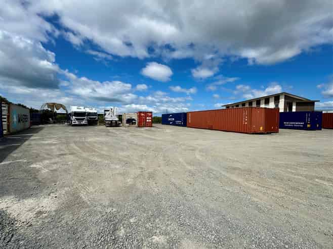 CBRE | Prime Hardstand Yard with Amenities