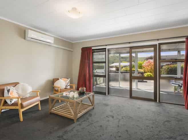 6B Washington Square, Paeroa