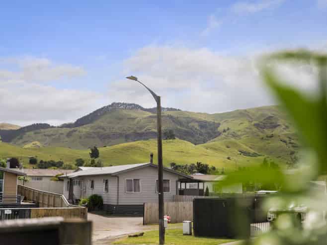 6B Washington Square, Paeroa