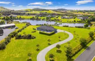 32 Robert Hastie Drive, Mangawhai