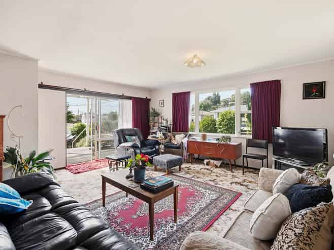 6 Crombie Street, Tauranga Central