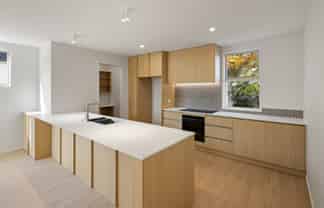 4/2 Woodstock Road, Fairfield