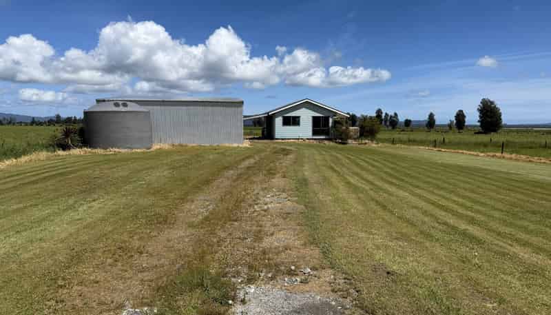 1627 Whataroa Highway, Whataroa