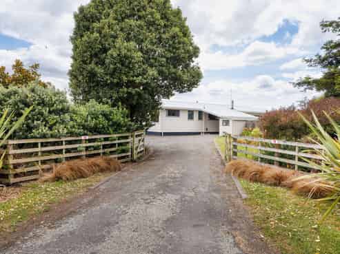 69 Reid Line East, Feilding