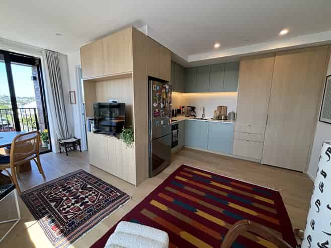 203/2 Finch Street, Morningside