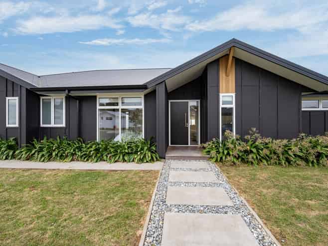 72 Les Wakefield Road, Mapua