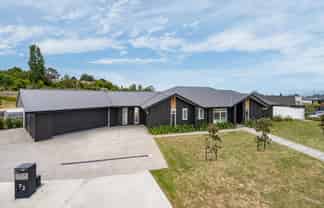 72 Les Wakefield Road, Mapua