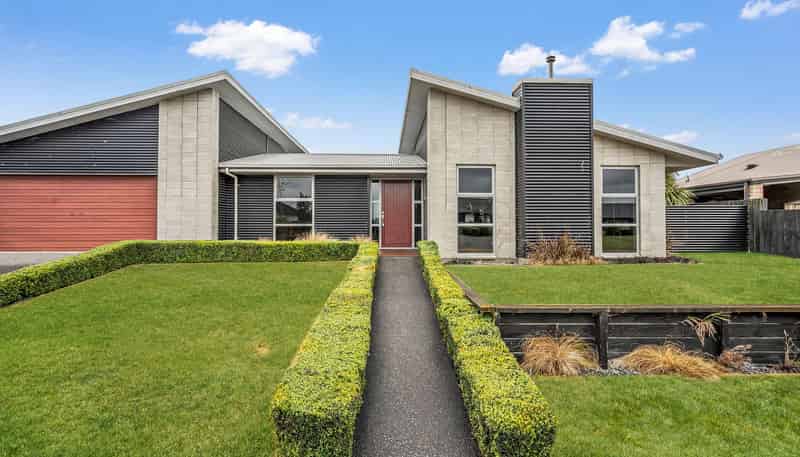 14 Torbay Avenue, Huntingdon/Lake Hood