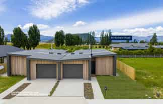 30 Burbank Road, Wanaka