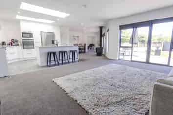 9 Westvale Drive, GREYMOUTH