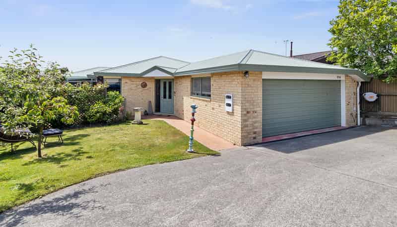 23a Rathmore Street, West End