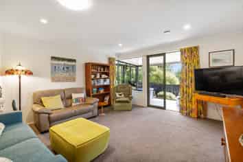 23a Rathmore Street, West End