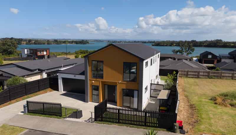 16 Otohikawa Avenue, Glenbrook