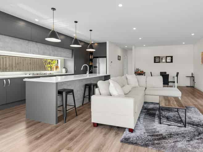 16 Otohikawa Avenue, Glenbrook