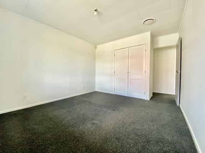 219 Mahia Road, Wattle Downs