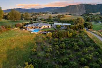 81A Forest Lakes Road, Otaki