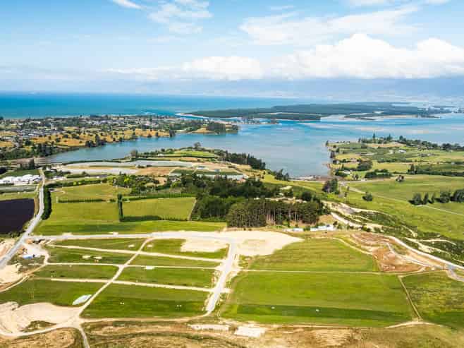 Lot 14 and Kamana Estate, Nile Road, Mahana
