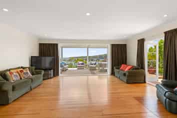 38 Norrie Ave, Raglan