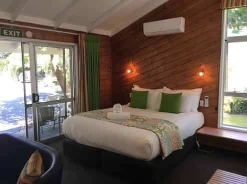 Top Ranking Gem in the Winterless North