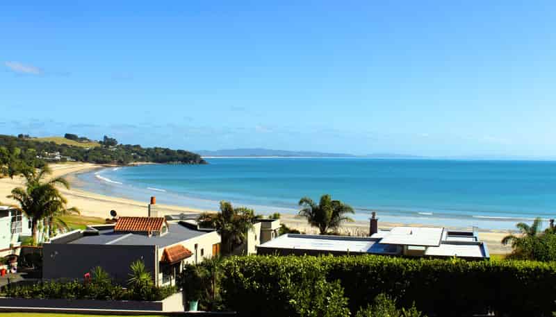 5 Highland Lass Place, Langs Beach