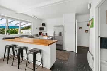 4 Shearer Drive, Oakura