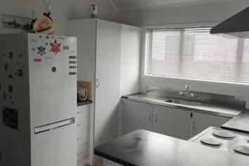 2/95 McLean Street, Waitara