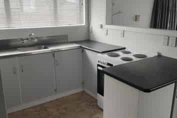 2/95 McLean Street, Waitara