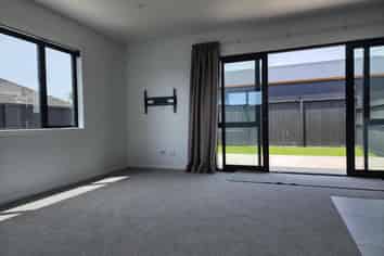 140a Ngamotu Road, Spotswood