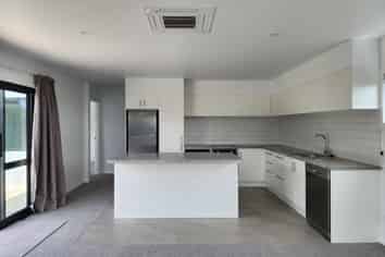 140a Ngamotu Road, Spotswood