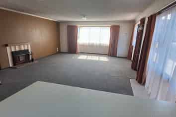 6 Cassandra Street, Stratford