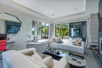 8 Sara Way, Whitianga